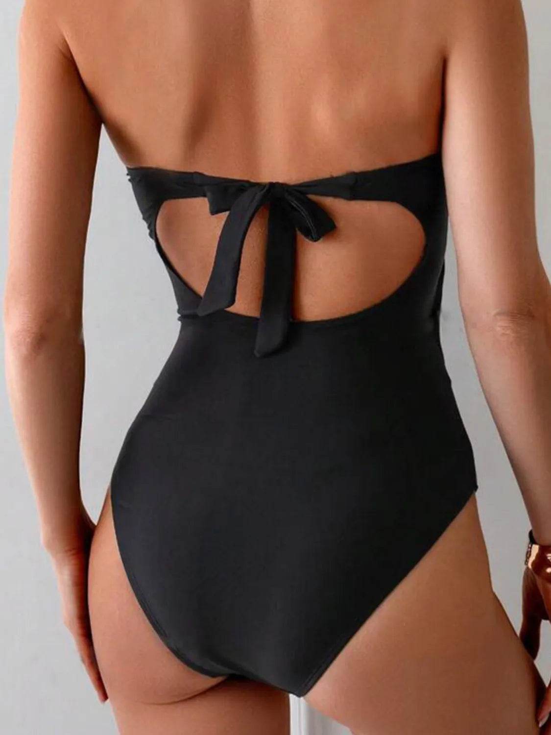 Cutout Sweetheart Neck One-Piece Swimwear - Velveta Studio