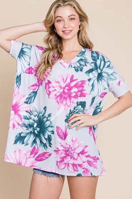 BOMBOM Floral V-Neck Short Sleeve T-Shirt - Velveta Studio