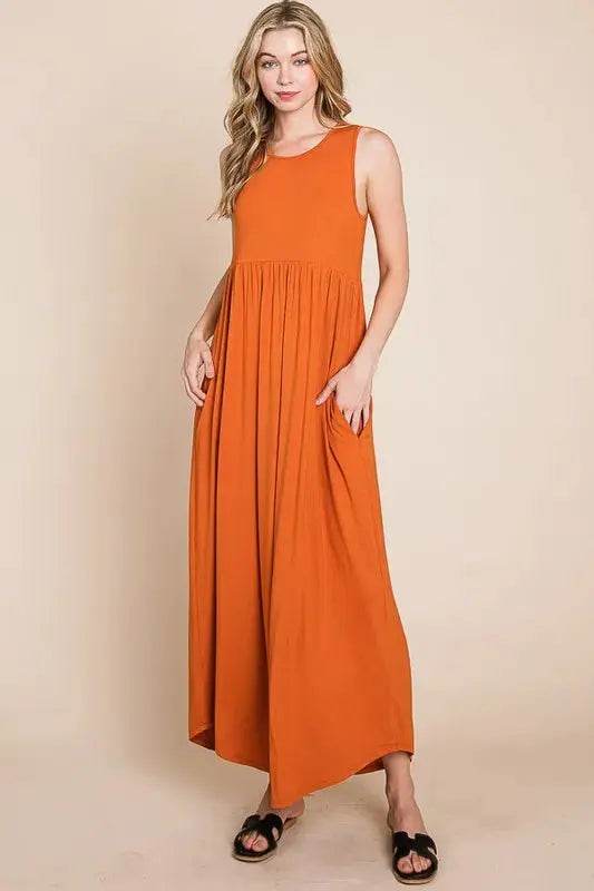 BOMBOM Sleeveless Maxi Dress with Pockets - Velveta Studio