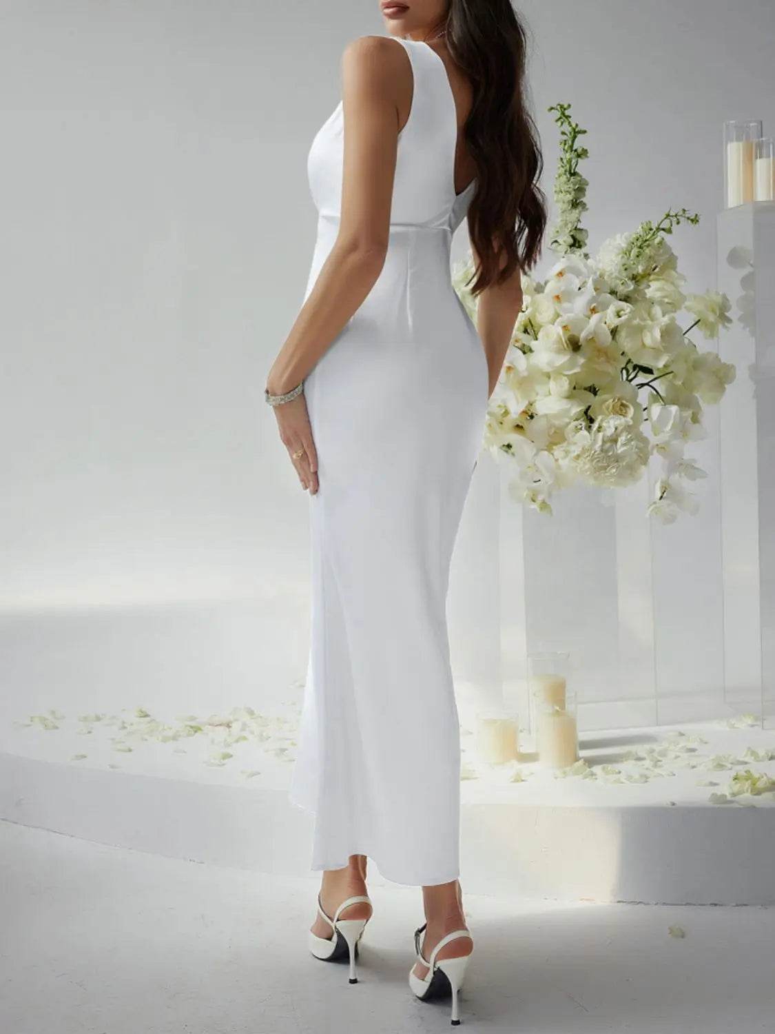 Devine Plunge Sleeveless Maxi Dress - Velveta Studio
