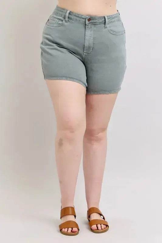 Full Size Hw Garment Dyed & Back Pkt Embroidery Shorts Plus Size - Velveta Studio