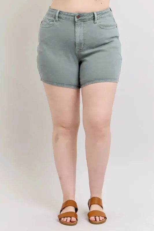 Full Size Hw Garment Dyed & Back Pkt Embroidery Shorts Plus Size - Velveta Studio