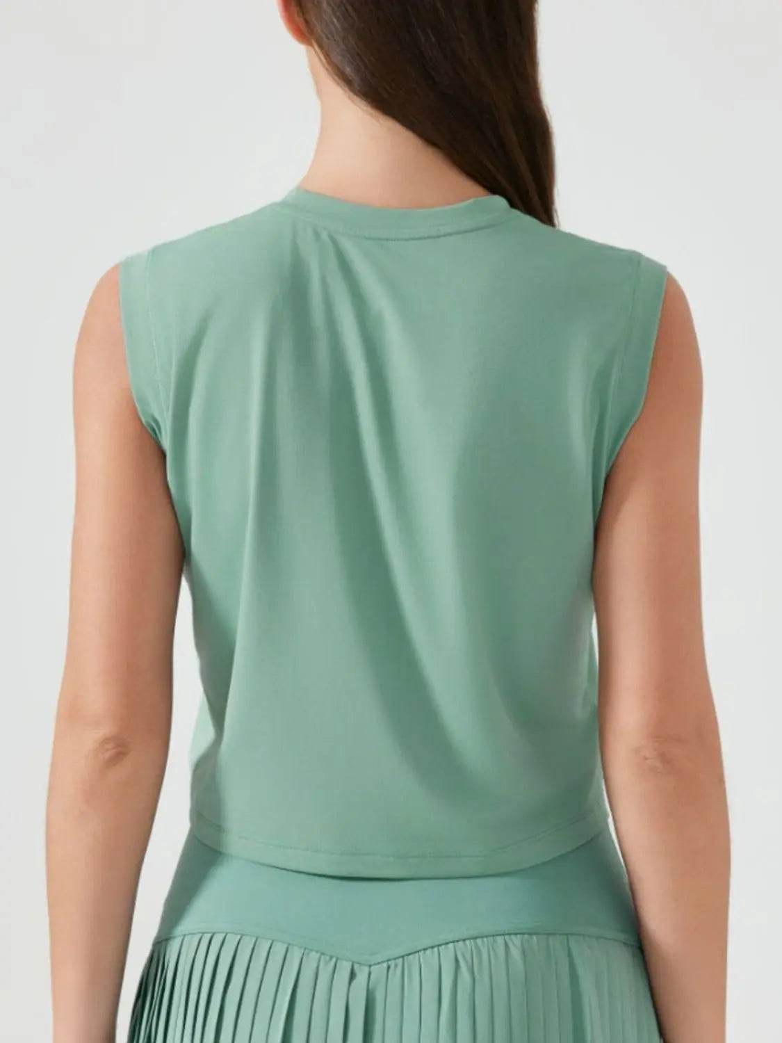 Millennia Round Neck Cropped Active Tank - Velveta Studio