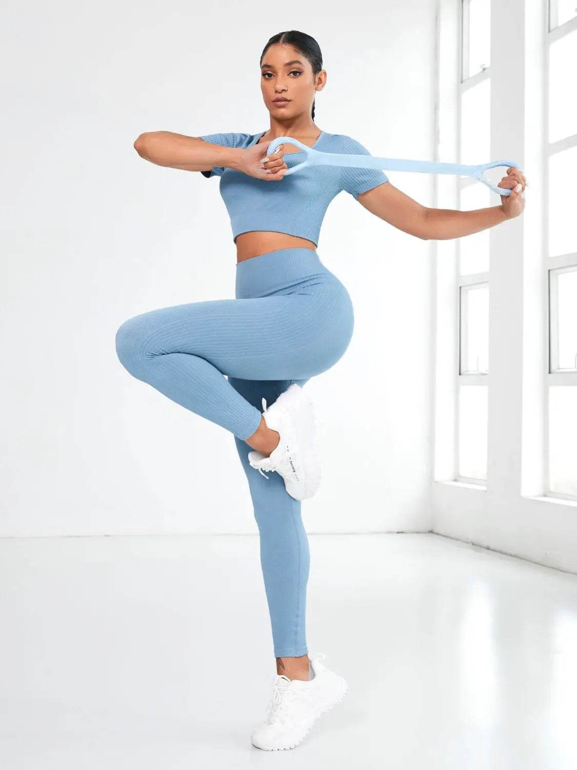 Round Neck Short Sleeve Top and Leggings Active Set - Velveta Studio