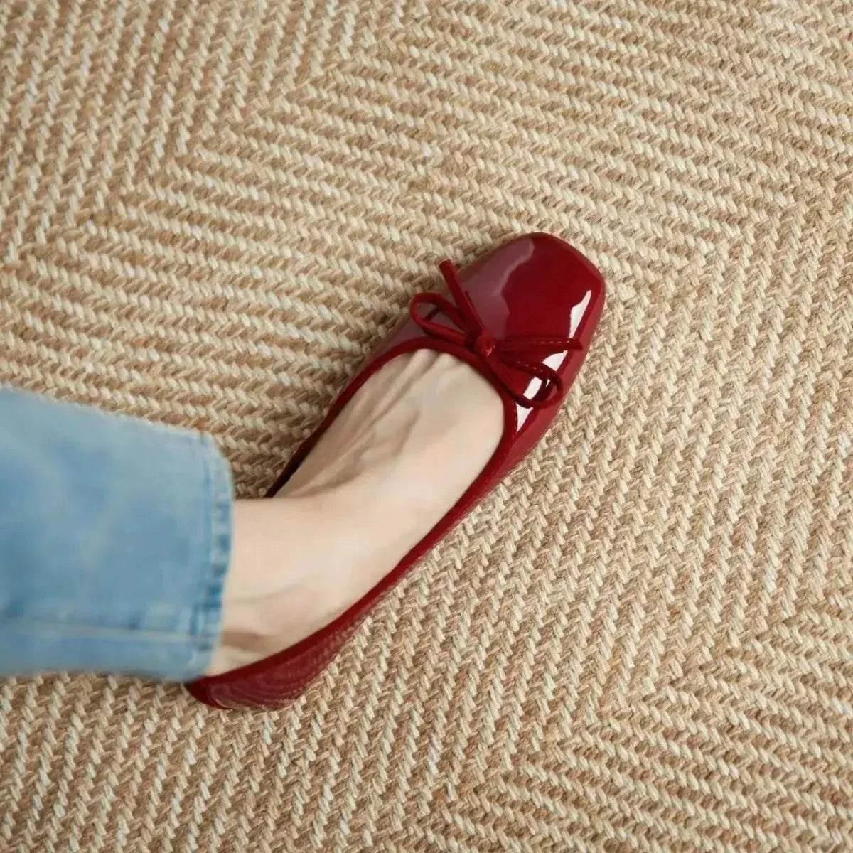 Round Toe Flats Slip-Ons - Velveta Studio