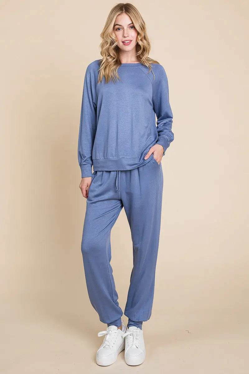 Super Lady Round Neck Raglan Sleeve Top and Pants Lounge Set - Velveta Studio