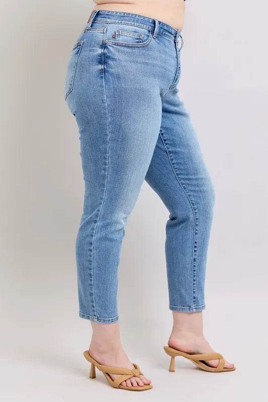 Mid Rise Vintage Wash Slim Jeans with Cell Phone Pocket Plus Size - Velveta Studio