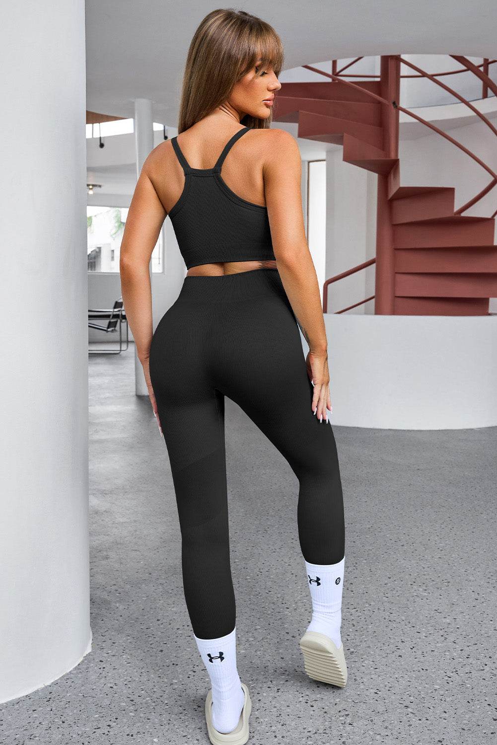 Tank Cropped Active Top and Pants Set - Velveta Studio