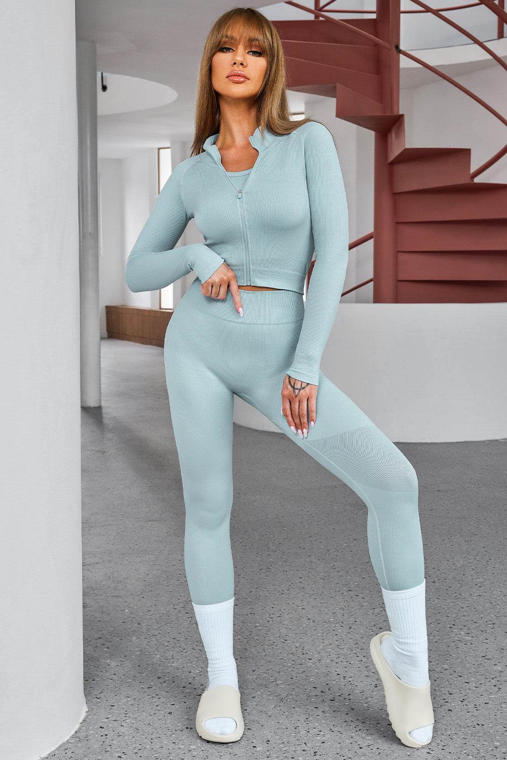 Tank Cropped Active Top and Pants Set - Velveta Studio