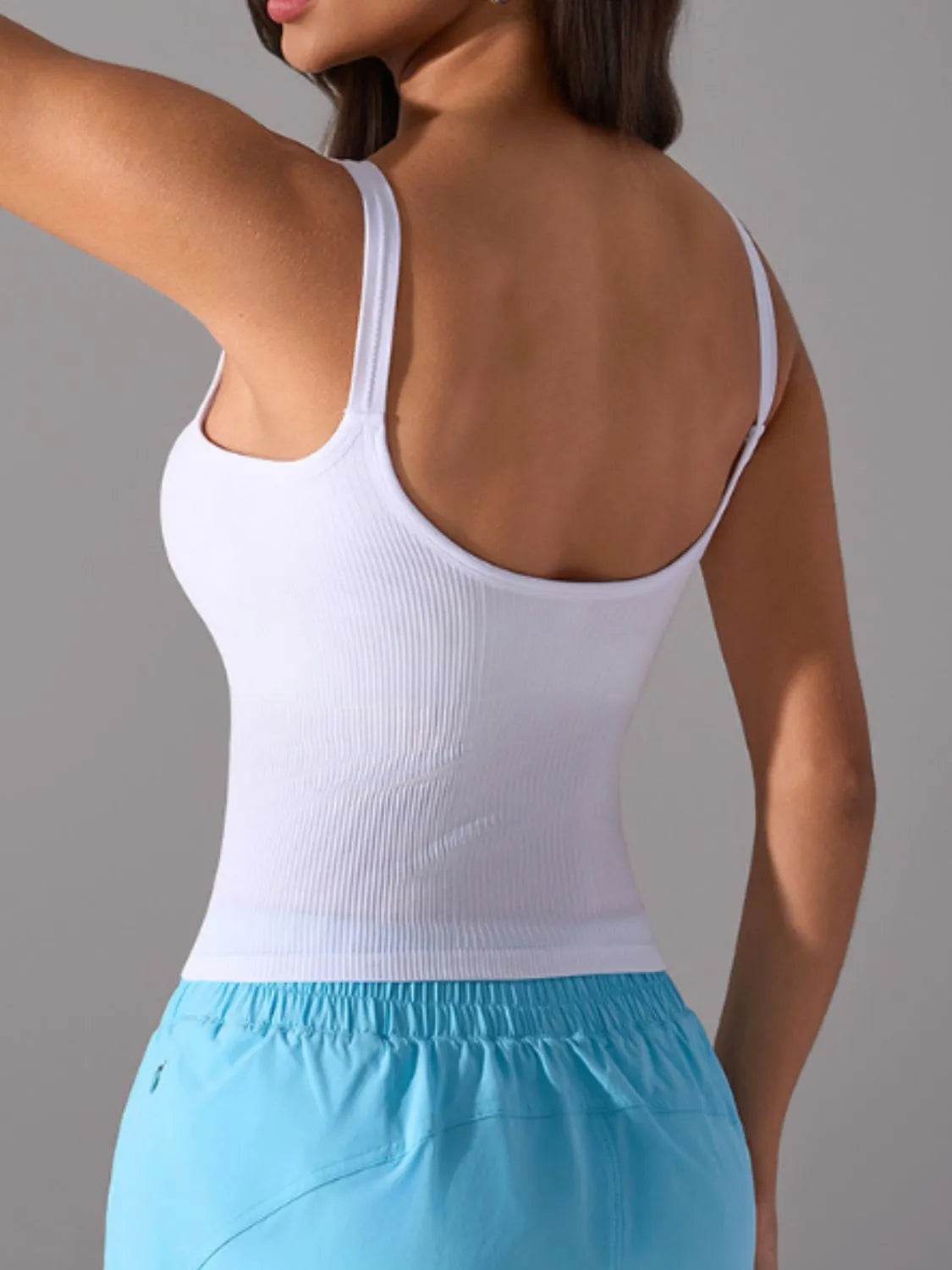 Scoop Neck Active Tank with Detachable Chest Pads - Velveta Studio