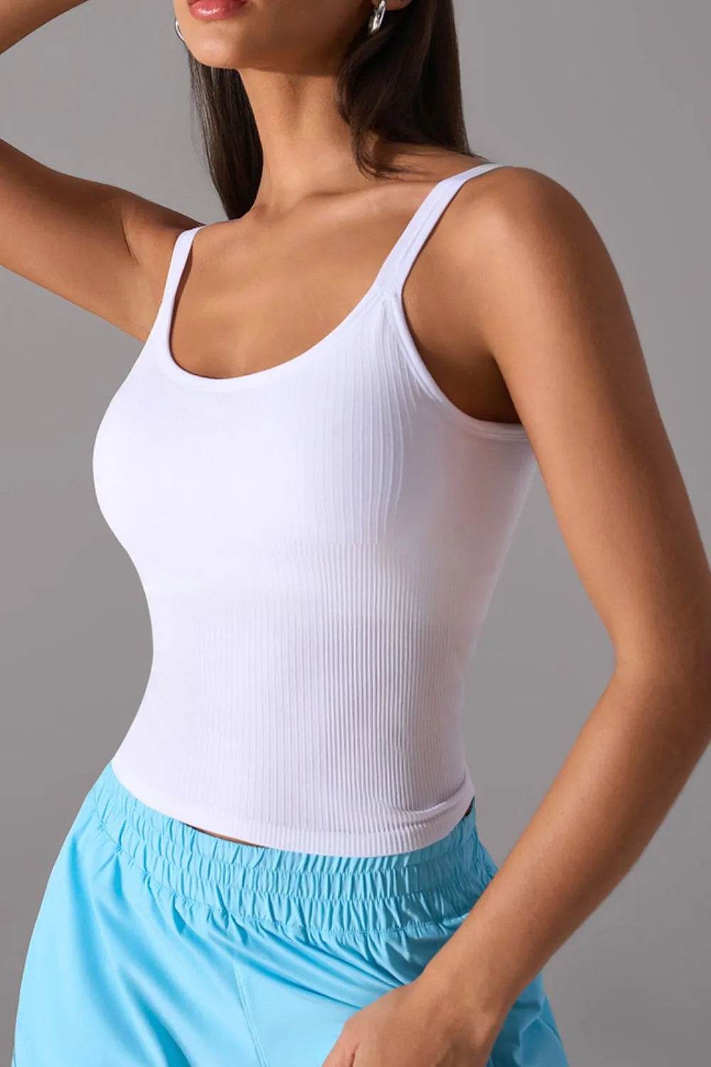 Scoop Neck Active Tank with Detachable Chest Pads - Velveta Studio