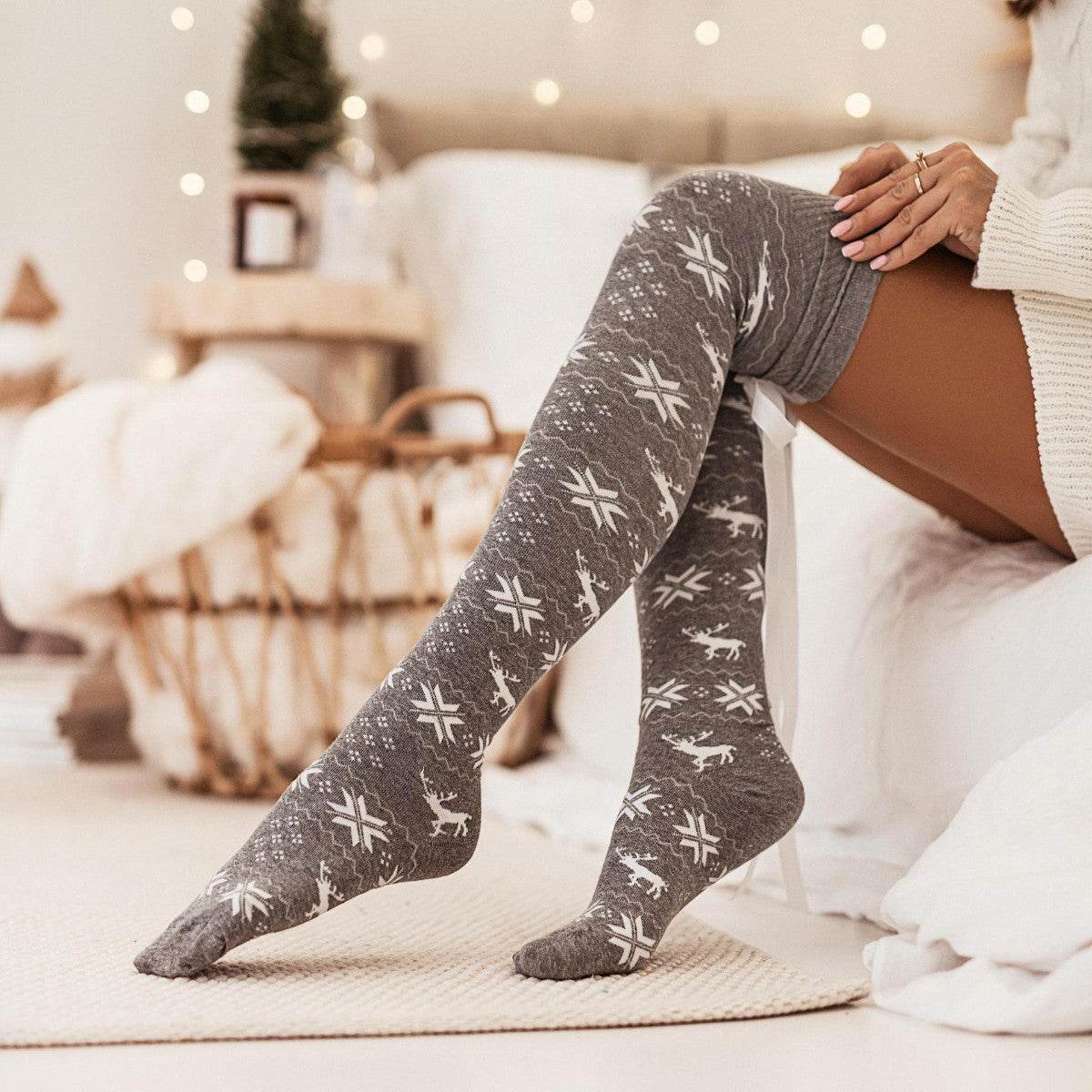 Christmas Element Bowknot Ribbed Trim Over Knee Stockings - Velveta Studio