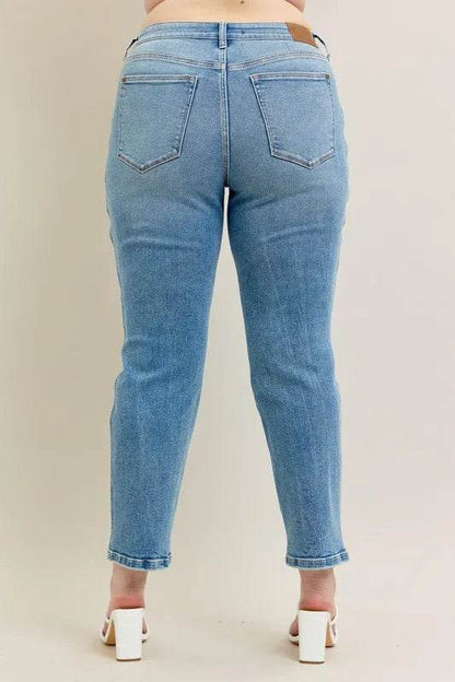 Full Size Hw Vintage Straight Jeans Plus Size - Velveta Studio