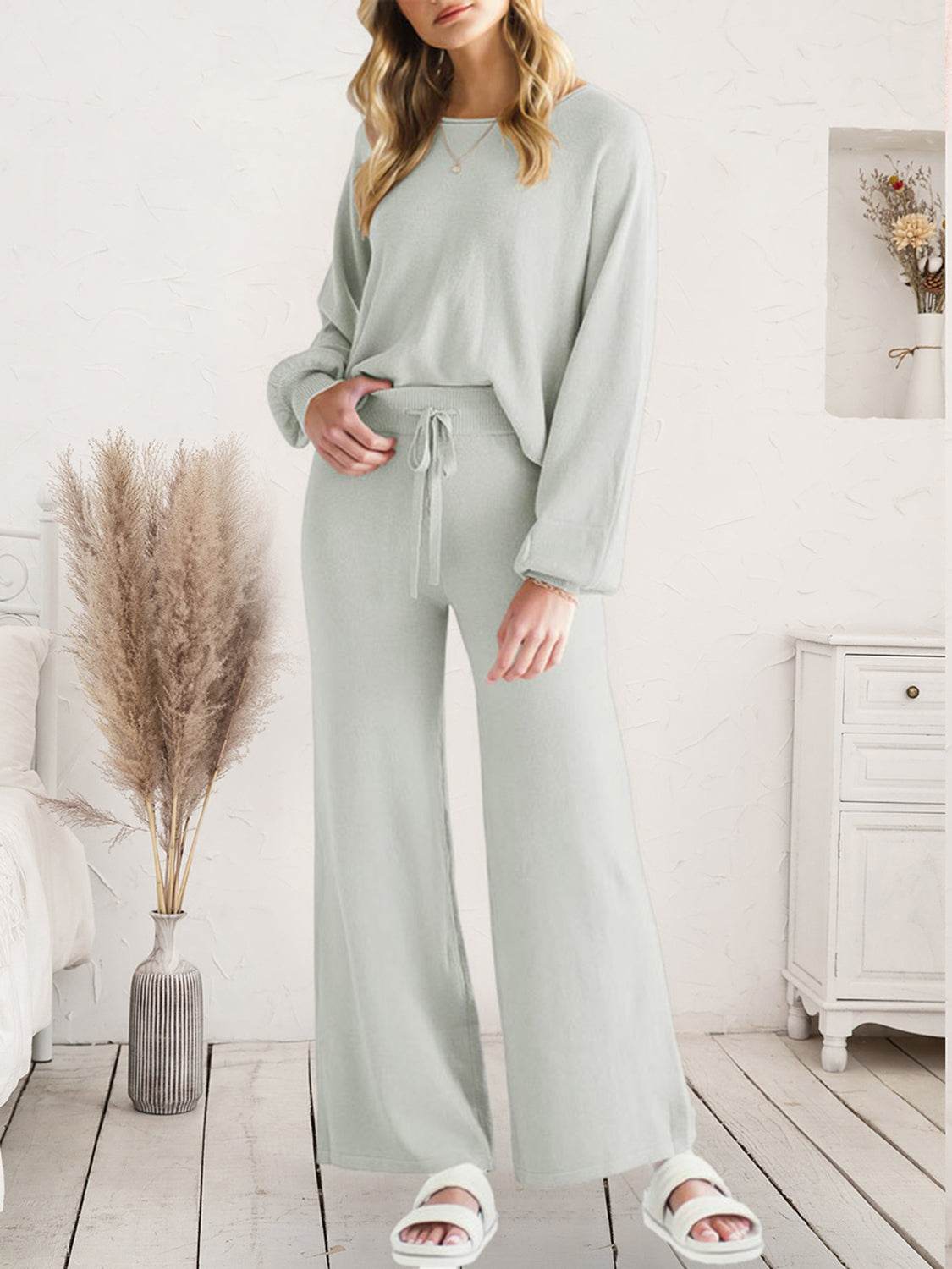 Long Sleeve Lounge Top and Drawstring Pants Set - Velveta Studio