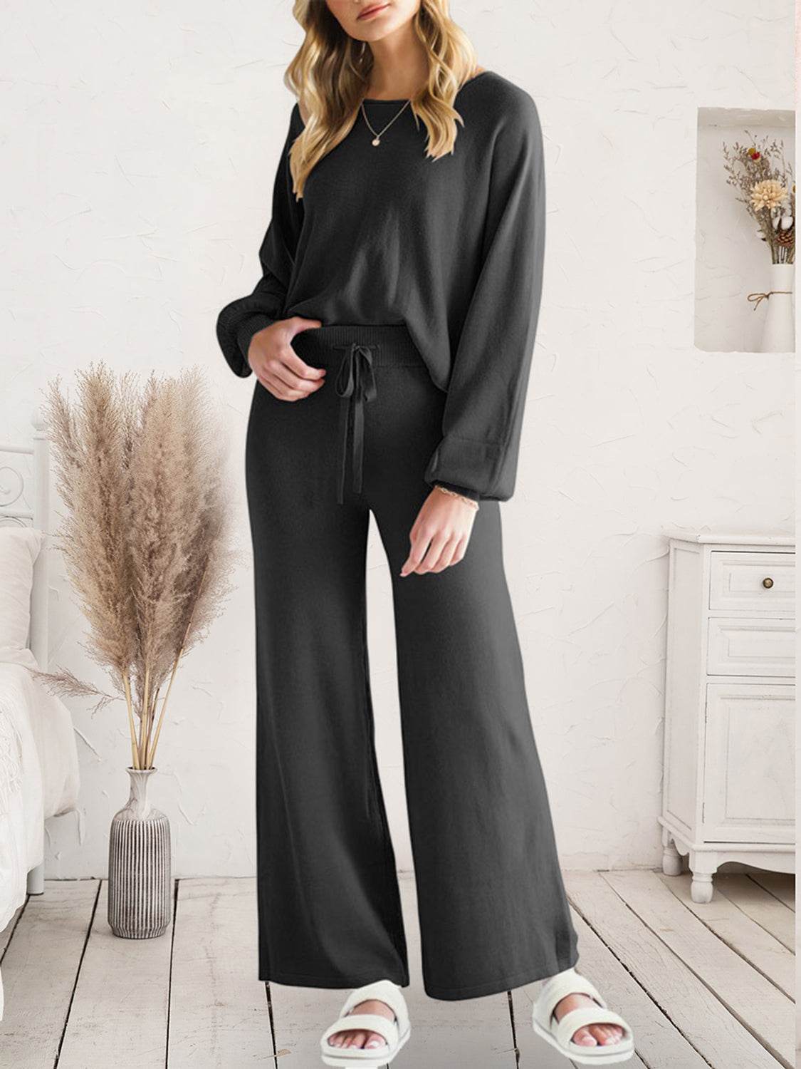 Long Sleeve Lounge Top and Drawstring Pants Set - Velveta Studio