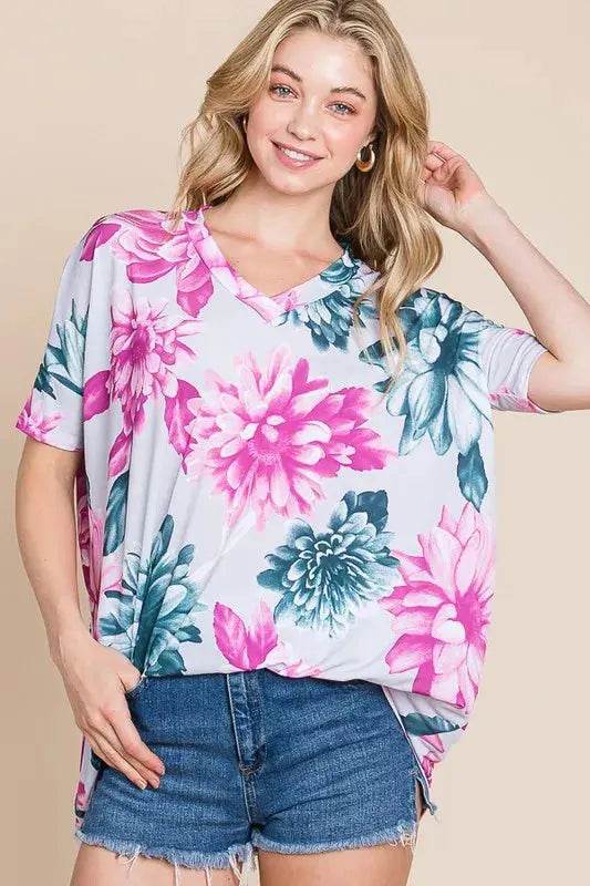 BOMBOM Floral V-Neck Short Sleeve T-Shirt - Velveta Studio