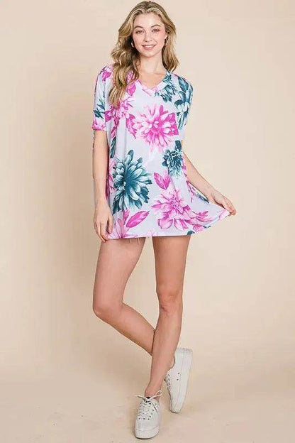 BOMBOM Floral V-Neck Short Sleeve T-Shirt - Velveta Studio