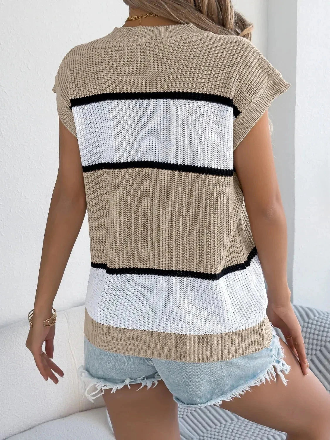 Color Block Round Neck Cap Sleeve Knit Top