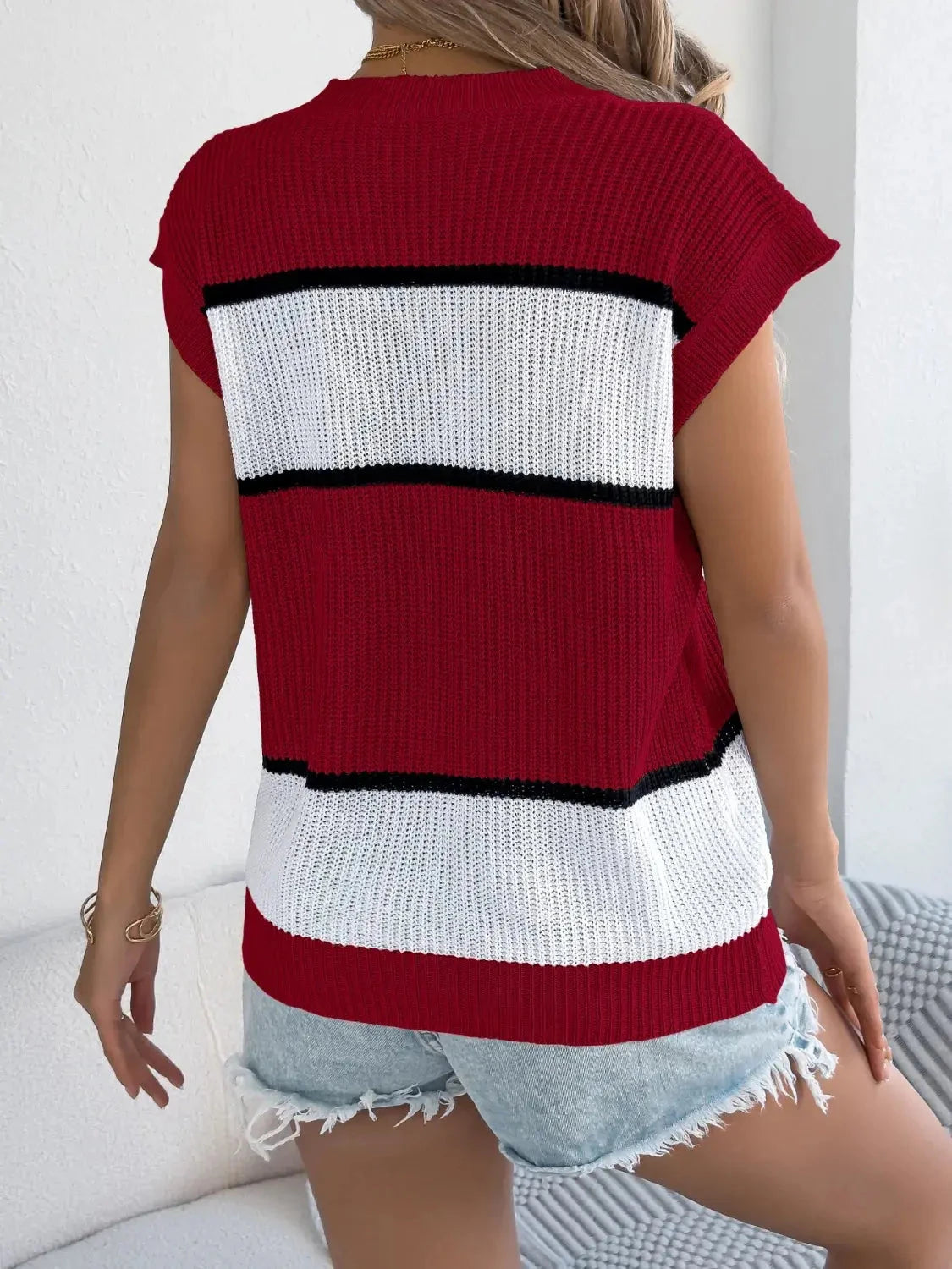Color Block Round Neck Cap Sleeve Knit Top