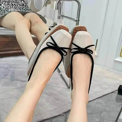 Round Toe Flats Slip-Ons - Velveta Studio