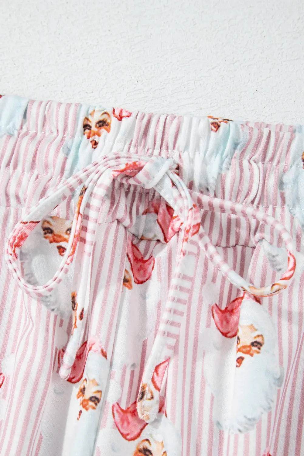 Santa Print Long Sleeve Top and Pants Lounge Set - Velveta Studio