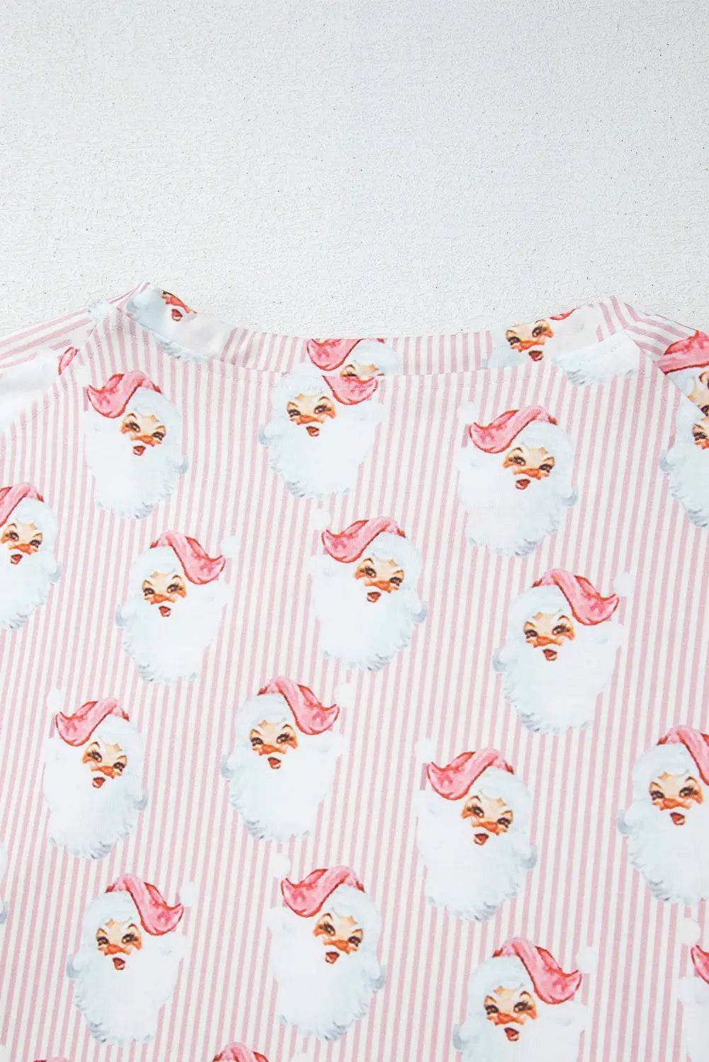 Santa Print Long Sleeve Top and Pants Lounge Set - Velveta Studio