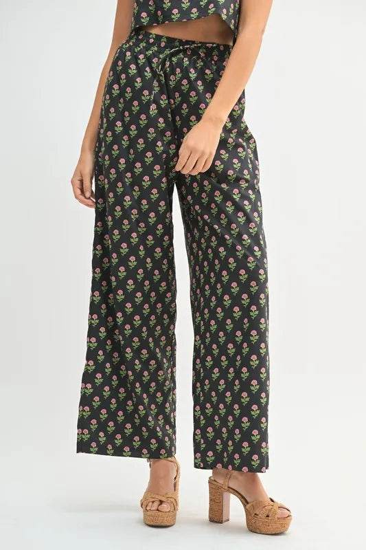MABLE Floral Print Ruffle Top and Pants Set - Velveta Studio
