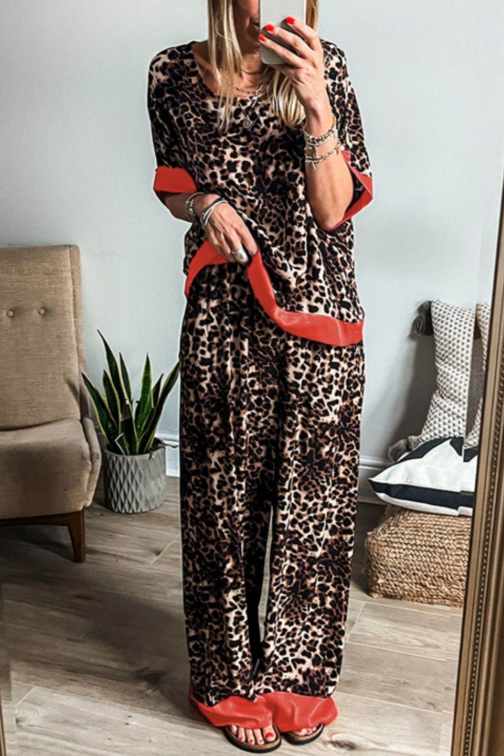 Contrast Trim Leopard Round Neck Top and Pants Lounge Set - Velveta Studio