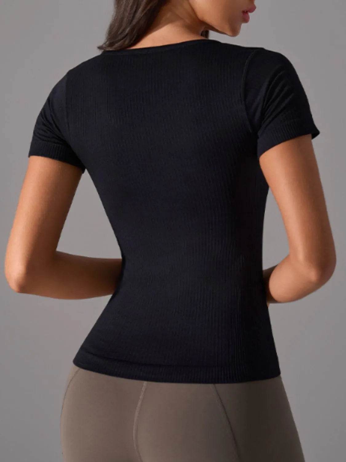 Square Neck Active T-Shirt with Detachable Chest Pads - Velveta Studio